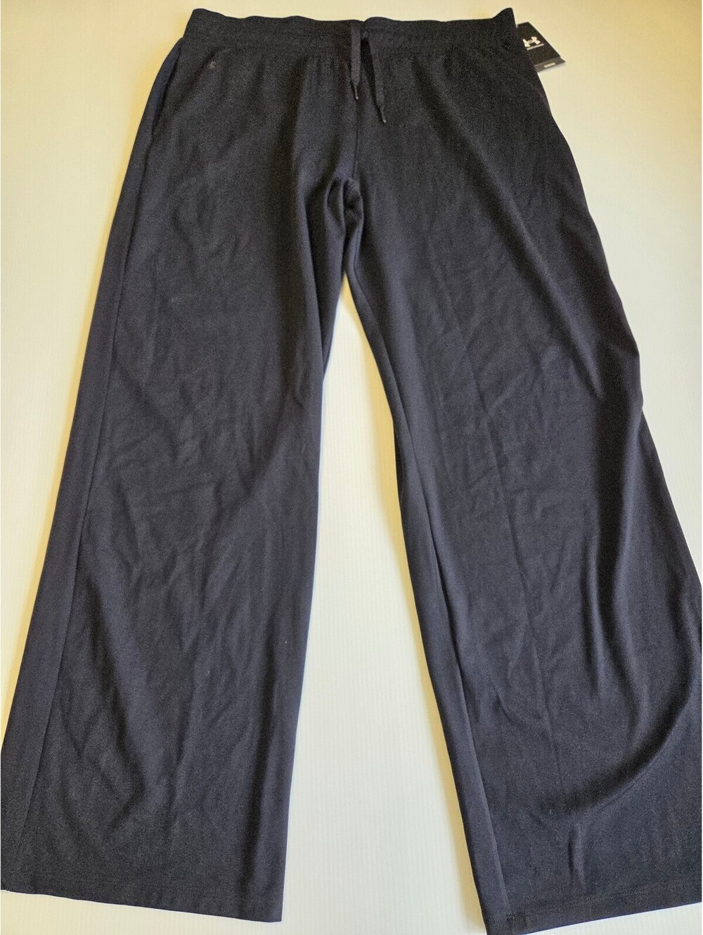 Under Armour Women's 2XL Black Athletic Lounge Pants with Drawstring Waist
